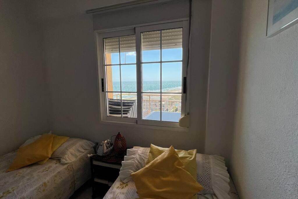 Appartement Apartamento Con Acceso Directo A La Playa à Valence Extérieur photo