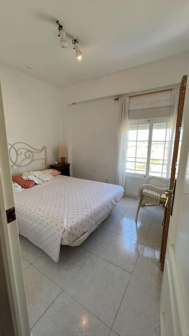 Appartement Apartamento Con Acceso Directo A La Playa à Valence Extérieur photo